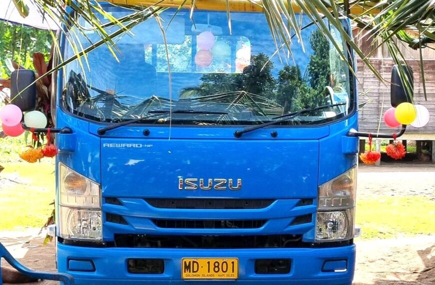 MP Nestor Giro Donates Truck to Pamahima Landowners Association