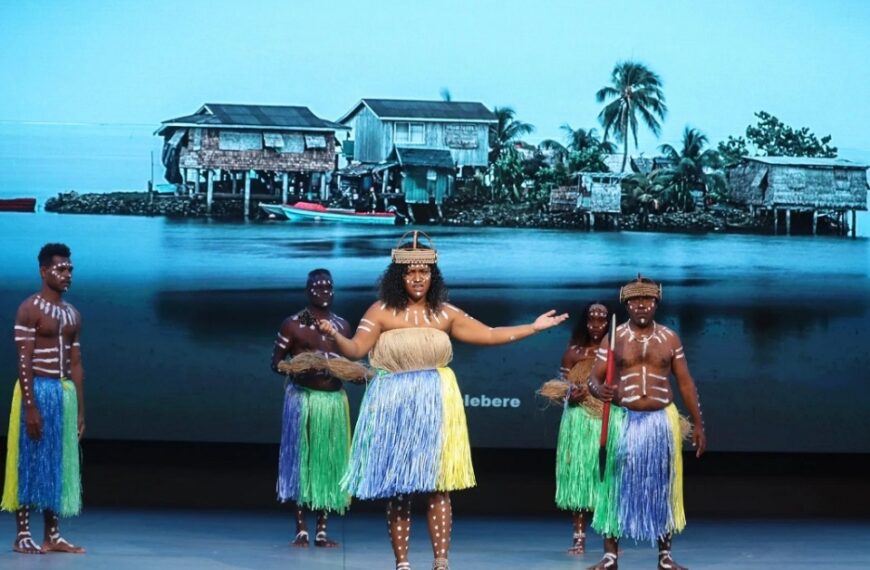 “I Dig a Dream” Performers Captivate World Expo Crowd with Powerful Ocean Conservation Message