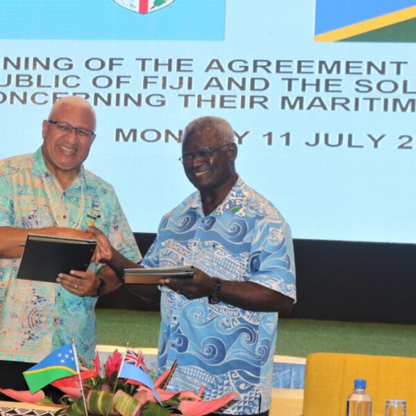 SI-FIJI Sign Historical Maritime Boundary Agreement