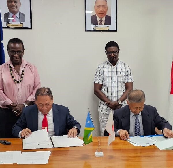 Signing of Exchange of Notes for the Construction of Fisheries Research Center at Solomon Islands National University